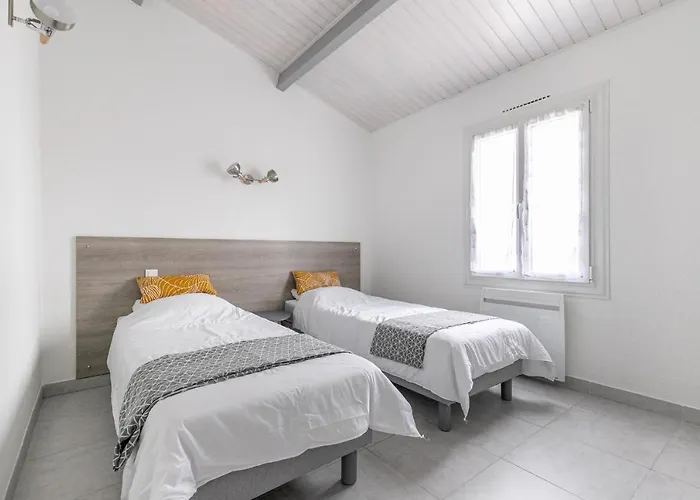 Appartement Pour 4 - 450M Plage Des Sables D\'Or